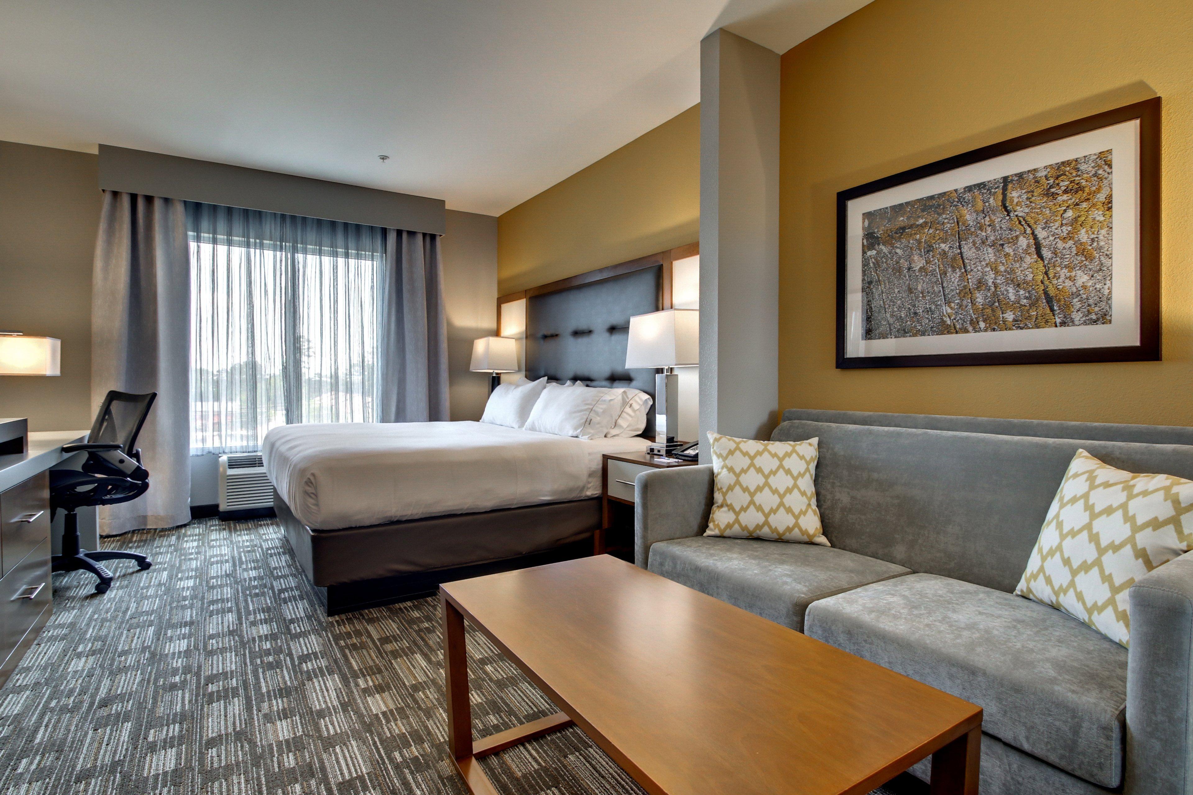 Holiday Inn Express & Suites Олбані Екстер'єр фото