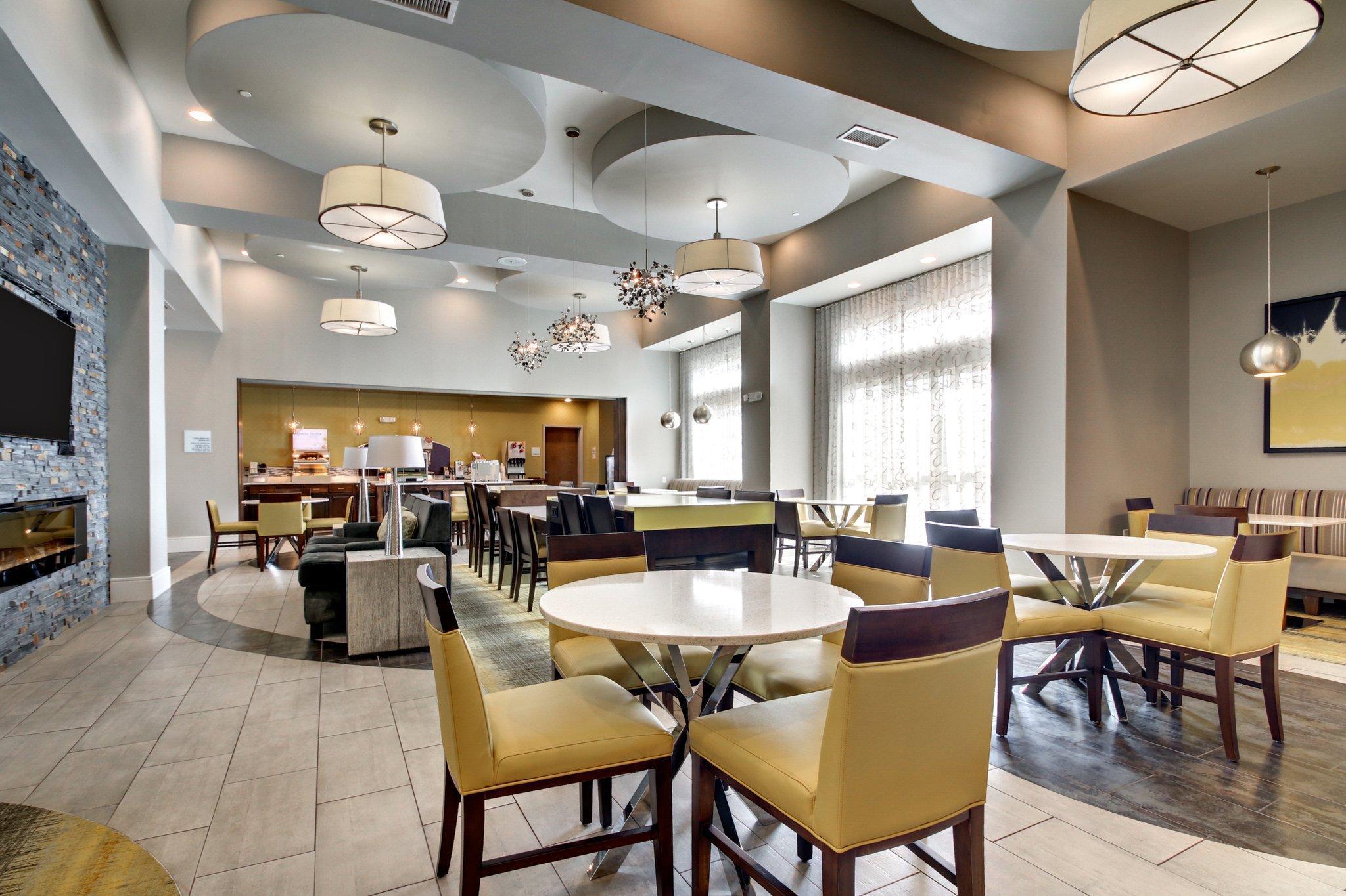 Holiday Inn Express & Suites Олбані Екстер'єр фото