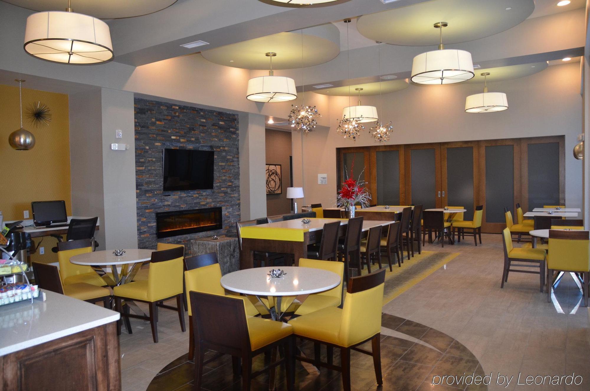 Holiday Inn Express & Suites Олбані Екстер'єр фото