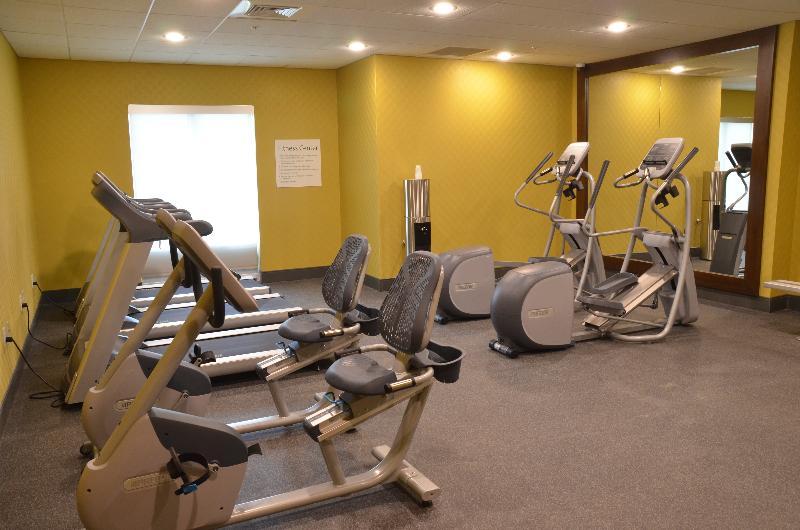 Holiday Inn Express & Suites Олбані Екстер'єр фото
